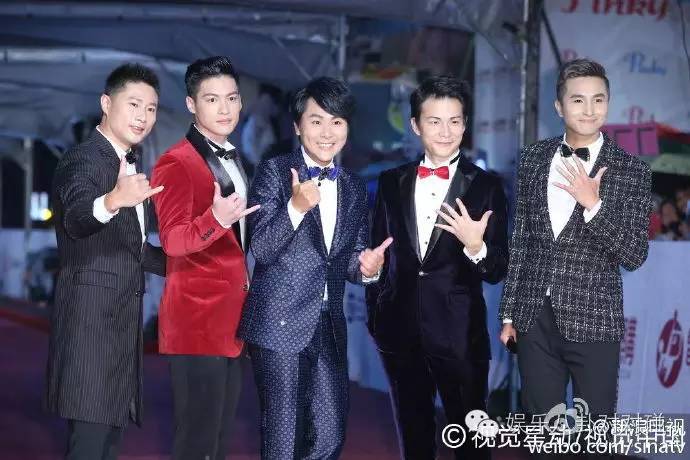 夺帅演员群星闪耀，人生舞台上的自信与变化