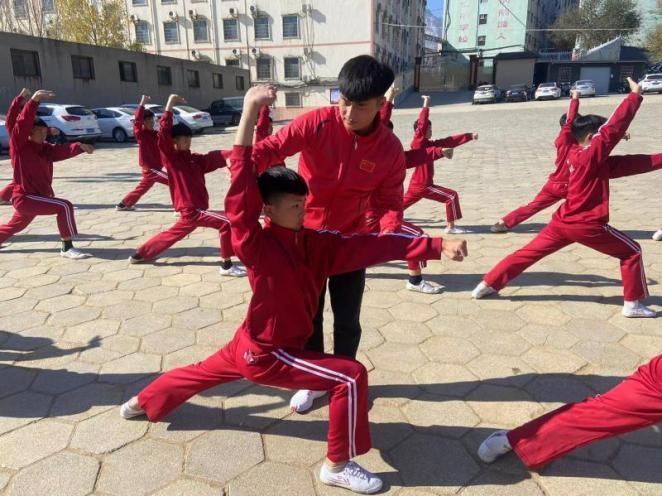 战国武校新动态揭秘，小巷隐秘宝藏，探索特色武校新风尚