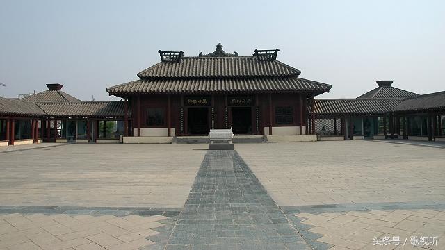 石油国际价格最新动态与探索自然美景的旅行邀请