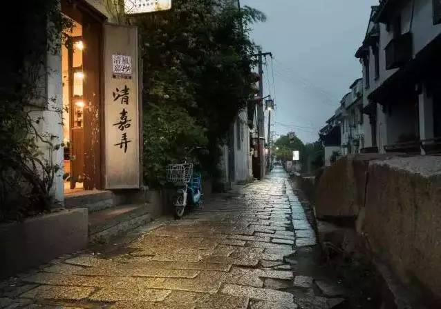 慈文传媒最新消息,慈文传媒最新消息，小巷中的隐藏宝藏，一家特色小店的独特魅力