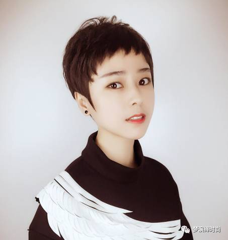 最新短发视频，时尚潮流与个人立场的碰撞与融合